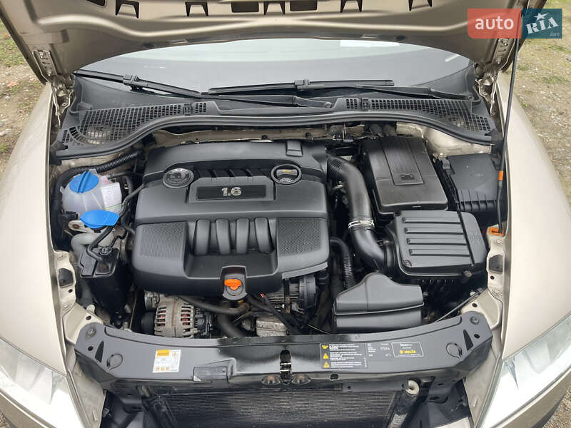 Лифтбек Skoda Octavia 2005 в Умани