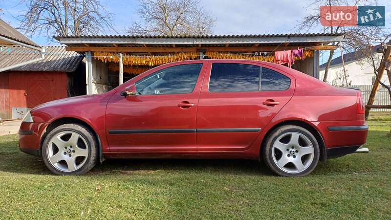 Лифтбек Skoda Octavia 2007 в Буске