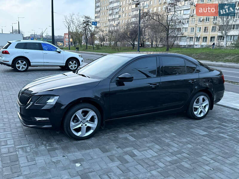Ліфтбек Skoda Octavia 2018 в Дніпрі фото 11 Ліфтбек Skoda Octavia 2018 в Дніпрі