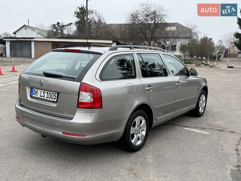 Универсал Skoda Octavia 2009 в Умани
