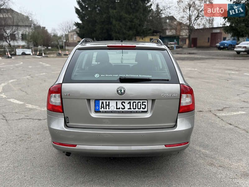 Универсал Skoda Octavia 2009 в Умани