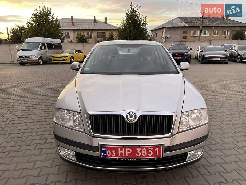 Лифтбек Skoda Octavia 2007 в Луцке