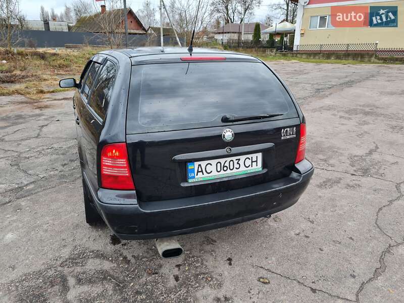 Универсал Skoda Octavia 2000 в Заречном