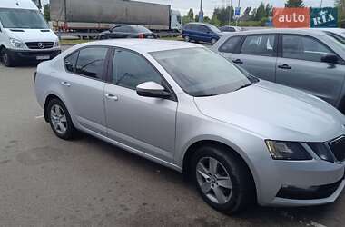 Лифтбек Skoda Octavia 2017 в Киеве