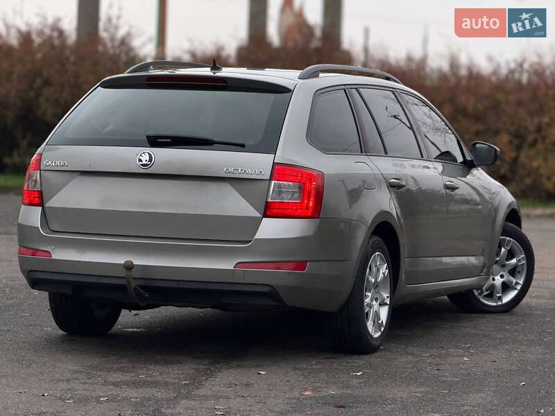 Универсал Skoda Octavia 2013 в Кривом Роге
