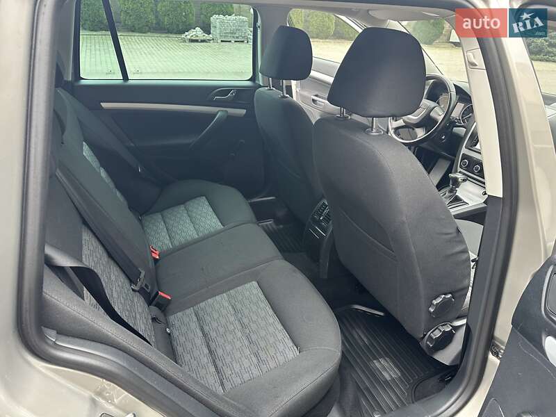 Универсал Skoda Octavia 2011 в Луцке фото 27 Универсал Skoda Octavia 2011 в Луцке