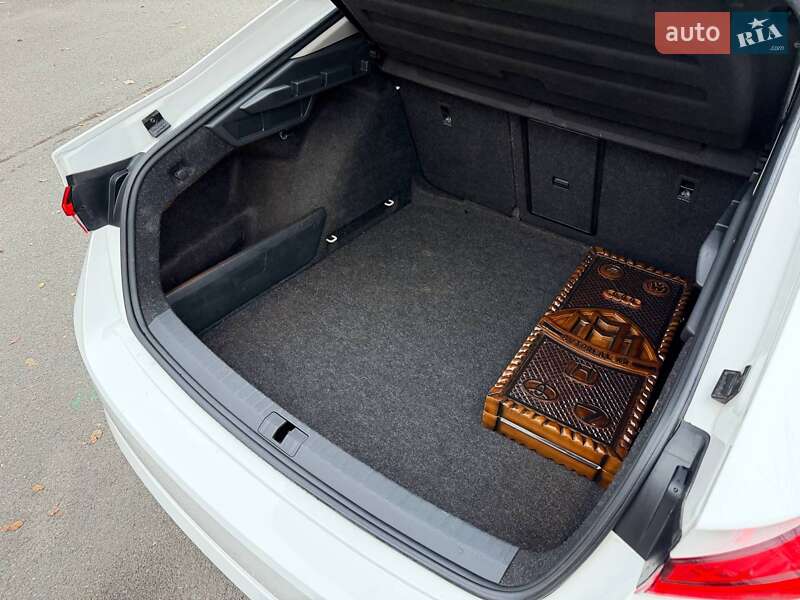 Ліфтбек Skoda Octavia 2020 в Кривому Розі