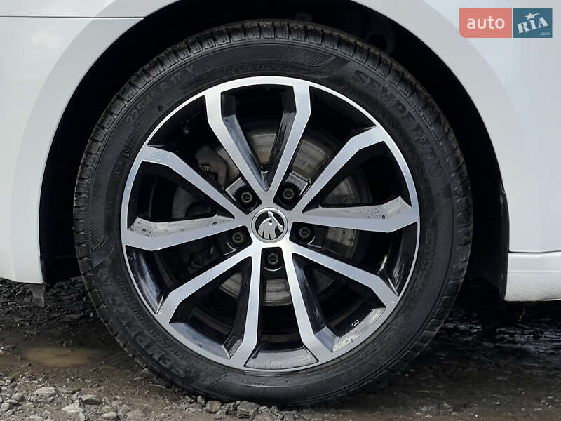 Универсал Skoda Octavia 2020 в Луцке