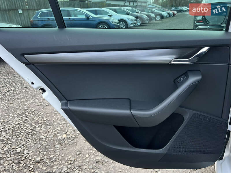 Универсал Skoda Octavia 2020 в Луцке