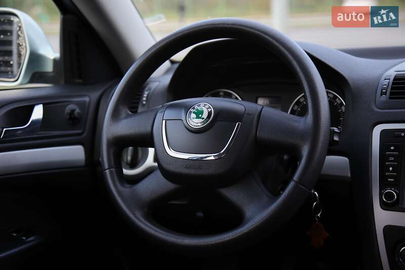 Универсал Skoda Octavia 2009 в Харькове