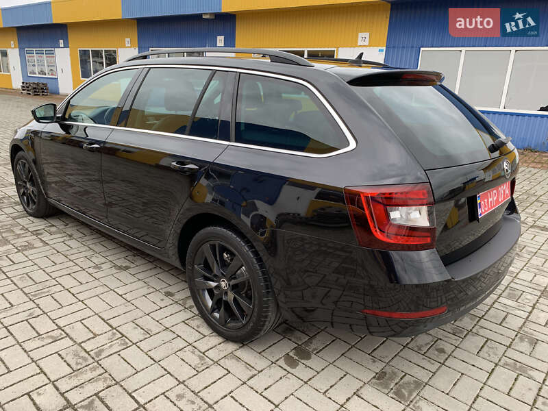 Універсал Skoda Octavia 2017 в Житомирі