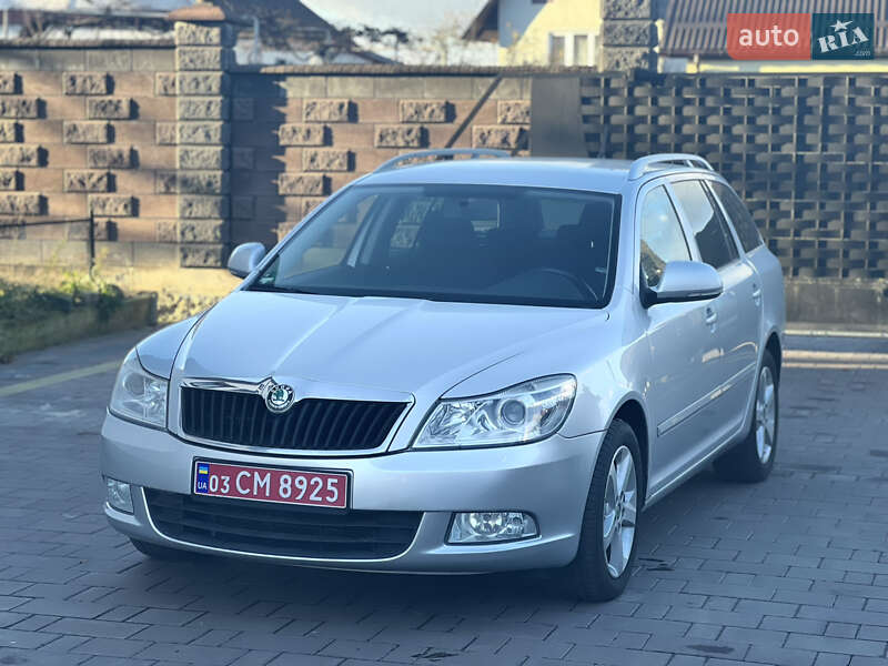 Универсал Skoda Octavia 2012 в Дубно фото 9 Универсал Skoda Octavia 2012 в Дубно