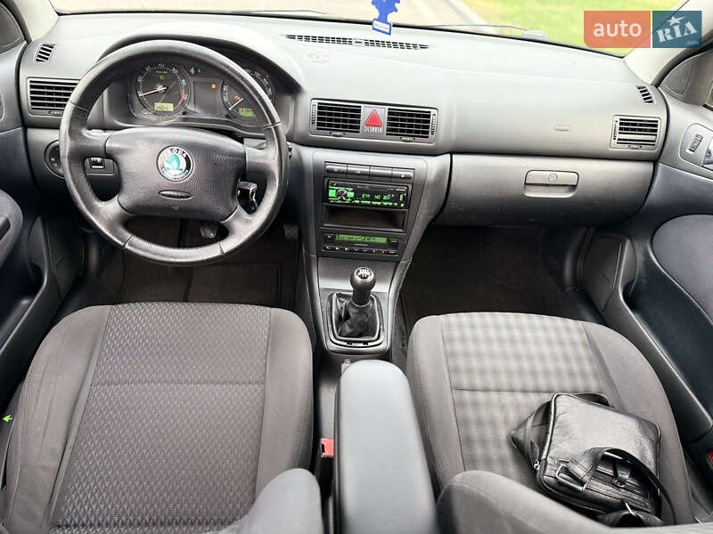 Универсал Skoda Octavia 2006 в Днепре