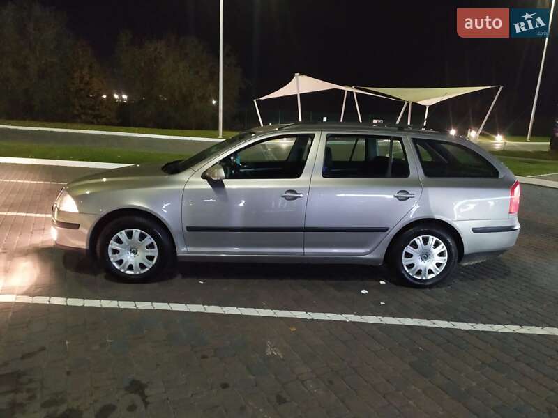 Универсал Skoda Octavia 2008 в Житомире