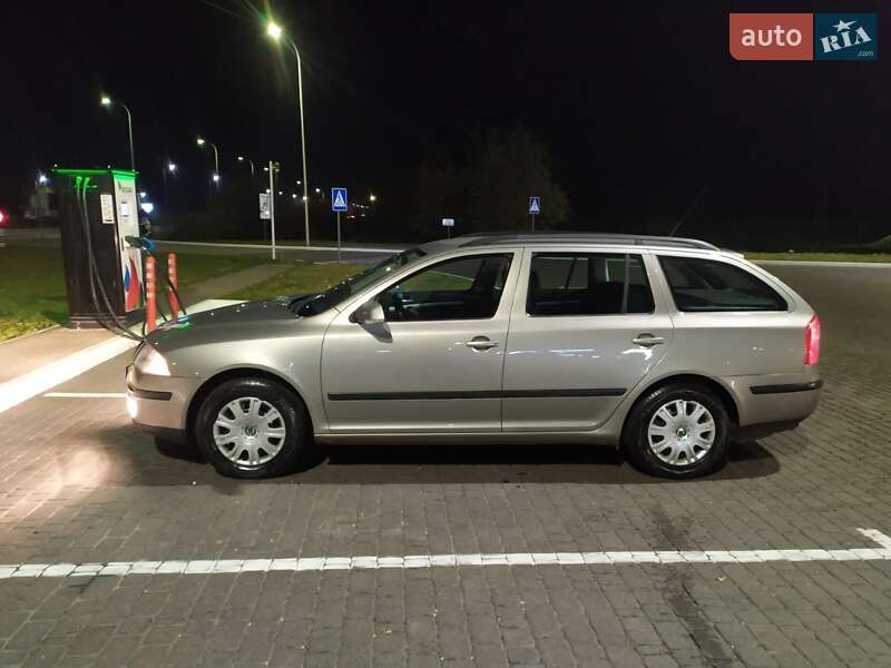 Универсал Skoda Octavia 2008 в Житомире