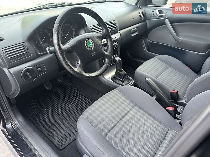 Лифтбек Skoda Octavia 2009 в Тернополе