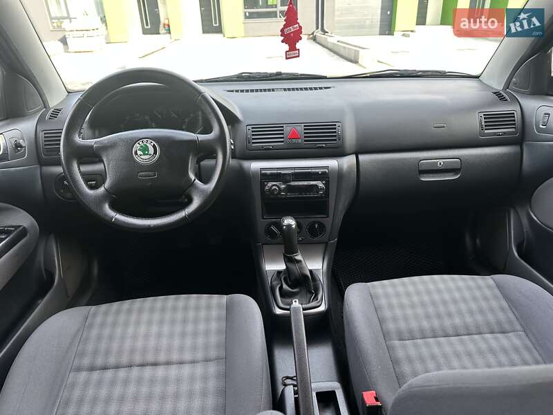 Лифтбек Skoda Octavia 2009 в Тернополе