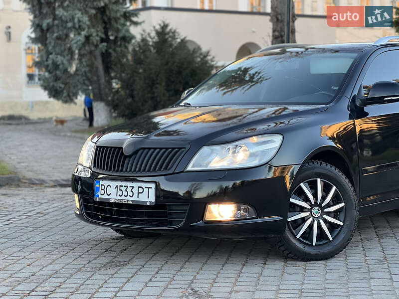 Универсал Skoda Octavia 2010 в Жовкве