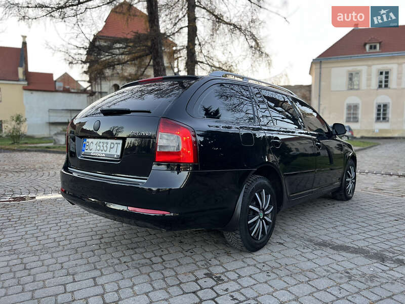 Универсал Skoda Octavia 2010 в Жовкве