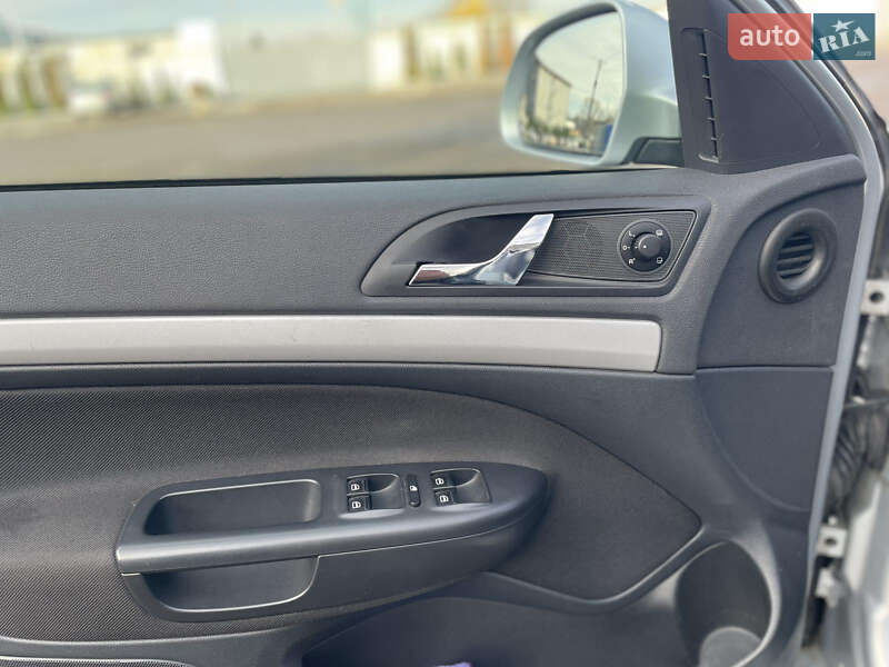 Универсал Skoda Octavia 2012 в Полтаве фото 3 Универсал Skoda Octavia 2012 в Полтаве