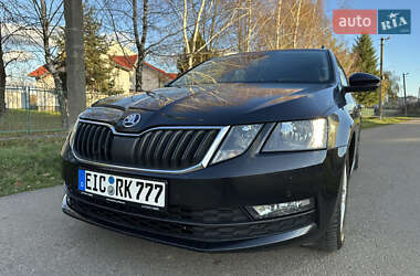 Универсал Skoda Octavia 2017 в Стрые