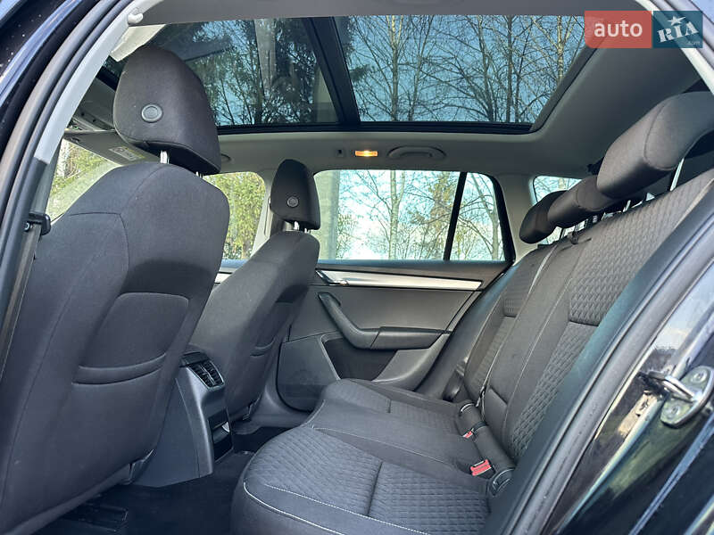 Универсал Skoda Octavia 2017 в Стрые
