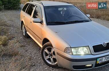 Універсал Skoda Octavia 2001 в Дніпрі