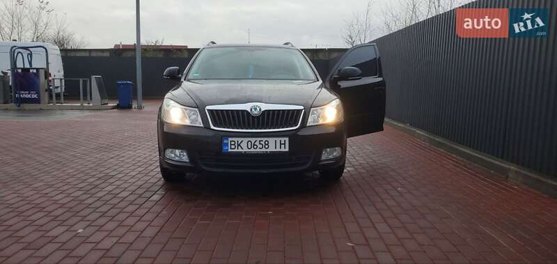 Skoda Octavia 2011 Skoda Octavia 2011
