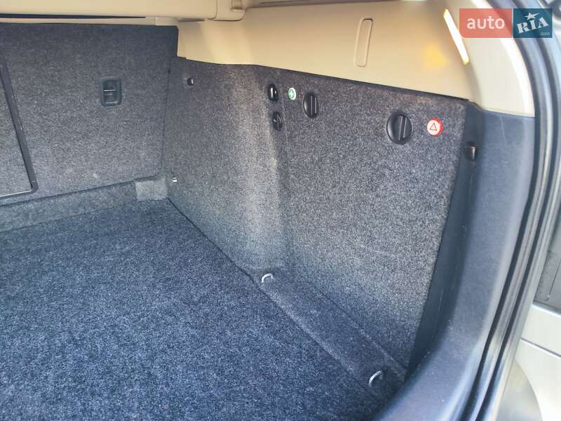 Универсал Skoda Octavia 2012 в Львове