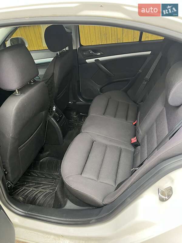 Лифтбек Skoda Octavia 2010 в Тернополе