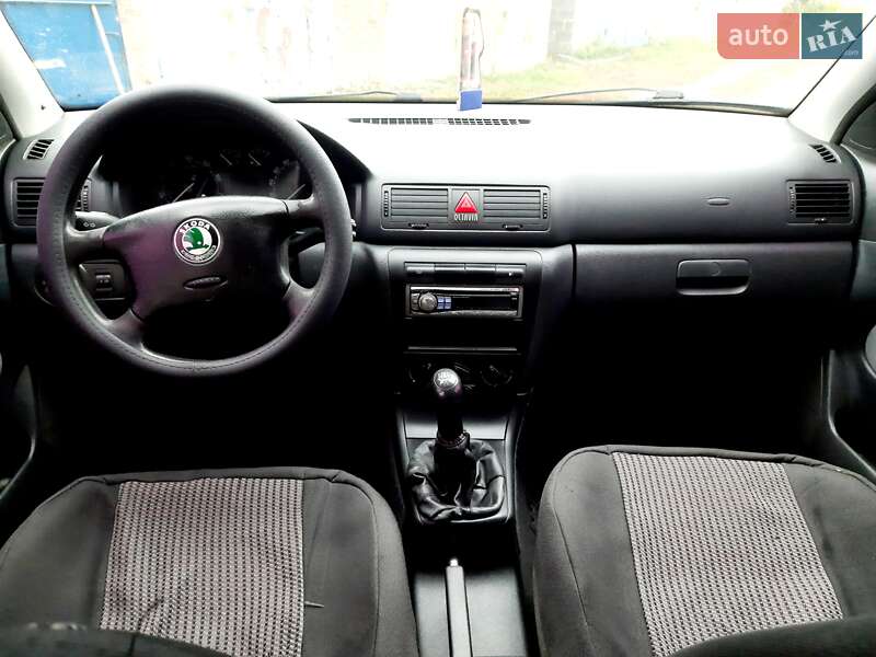 Лифтбек Skoda Octavia 2005 в Тарановке фото 8 Лифтбек Skoda Octavia 2005 в Тарановке