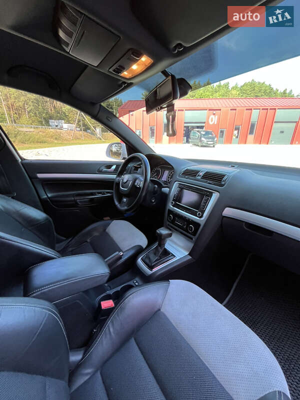 Универсал Skoda Octavia 2010 в Львове