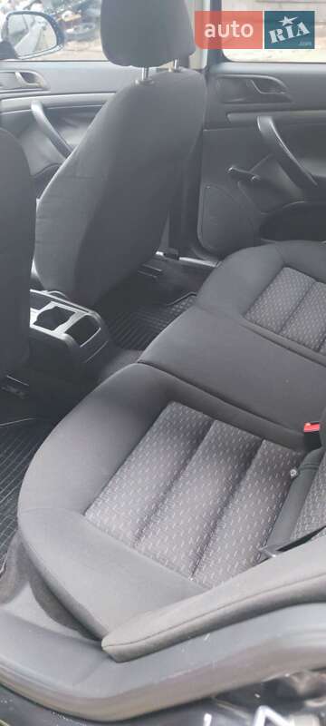 Универсал Skoda Octavia 2012 в Харькове