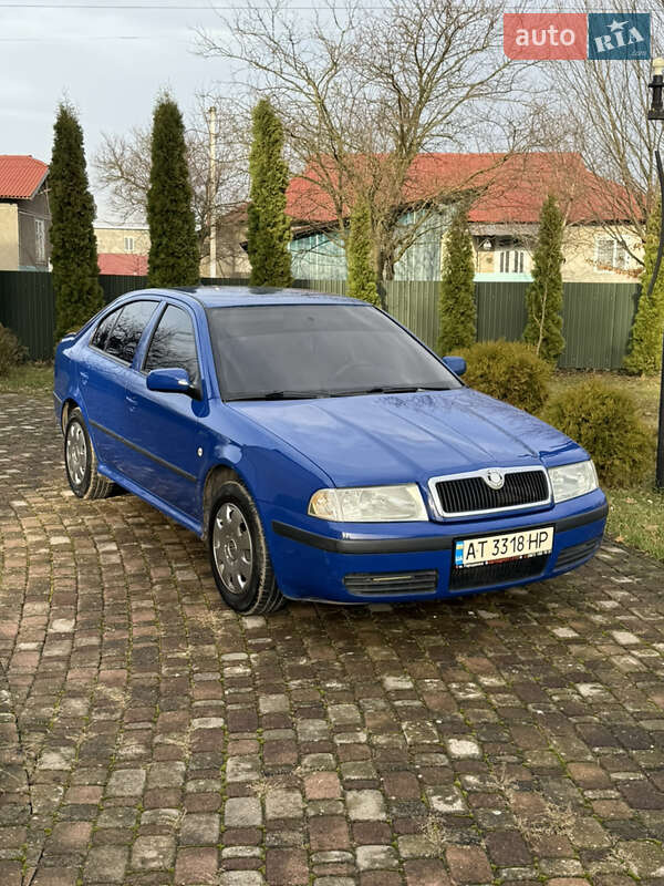 Лифтбек Skoda Octavia 2004 в Городенке