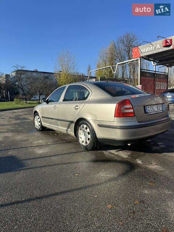 Лифтбек Skoda Octavia 2007 в Киеве