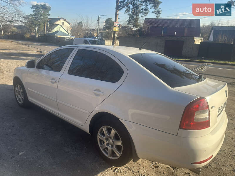 Лифтбек Skoda Octavia 2009 в Киеве