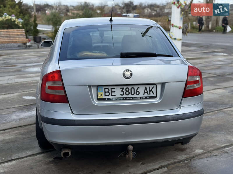 Лифтбек Skoda Octavia 2007 в Новом Буге