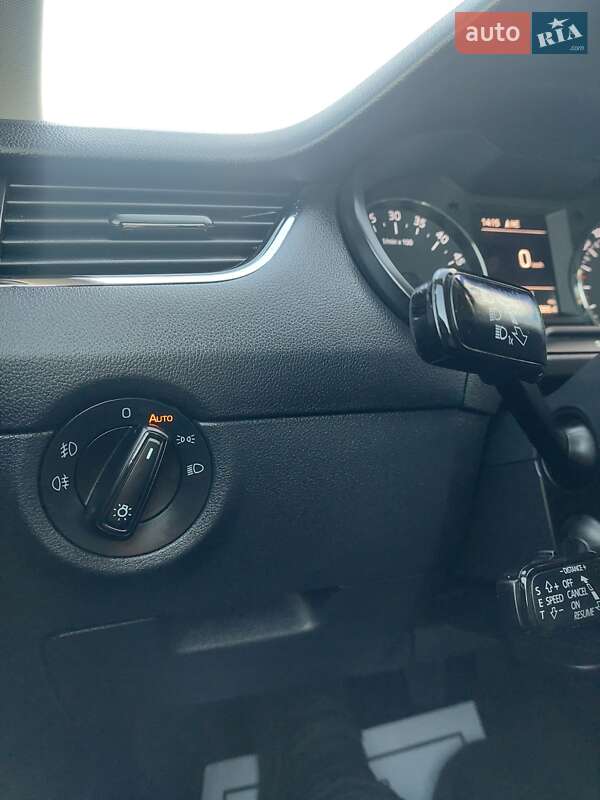 Универсал Skoda Octavia 2016 в Нововолынске
