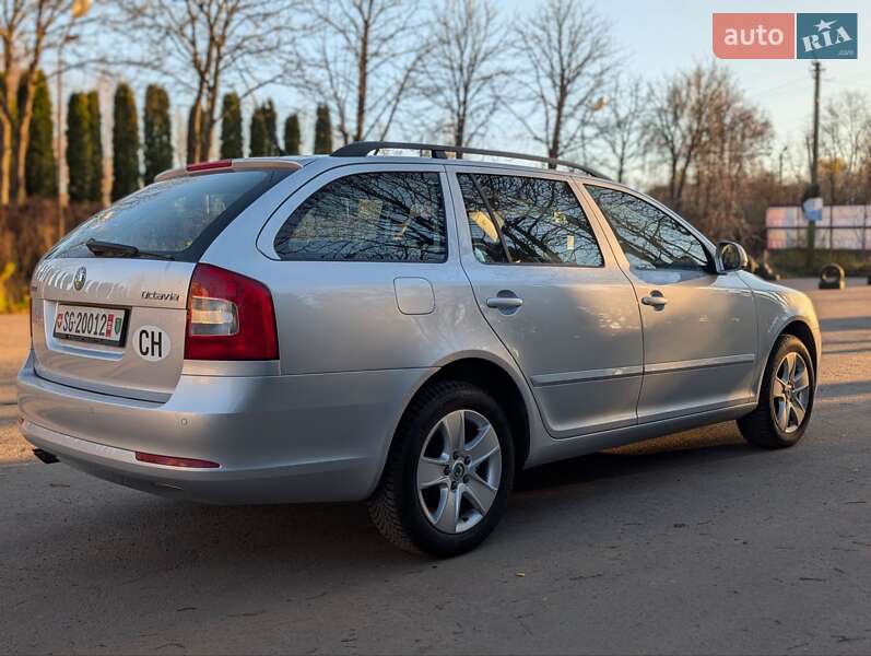 Универсал Skoda Octavia 2010 в Луцке