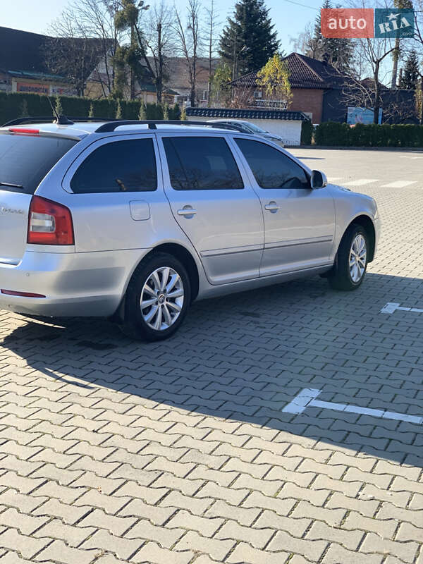 Універсал Skoda Octavia 2010 в Вінниці