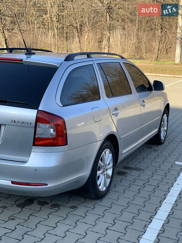 Універсал Skoda Octavia 2010 в Вінниці