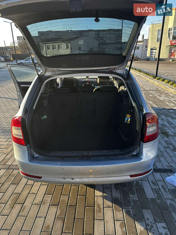 Универсал Skoda Octavia 2011 в Ужгороде фото 7 Универсал Skoda Octavia 2011 в Ужгороде