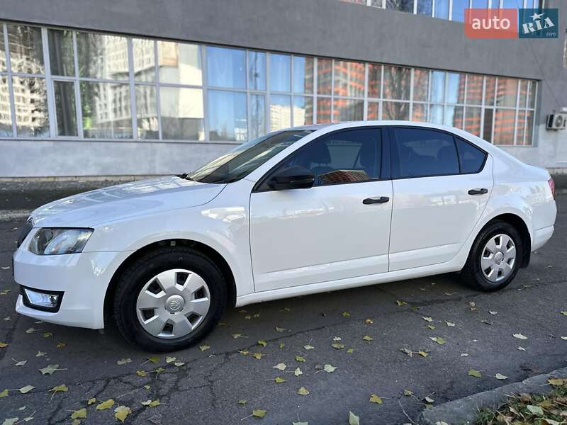 Лифтбек Skoda Octavia 2016 в Киеве