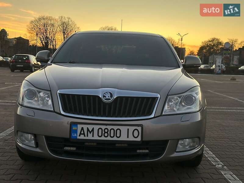 Лифтбек Skoda Octavia 2009 в Житомире