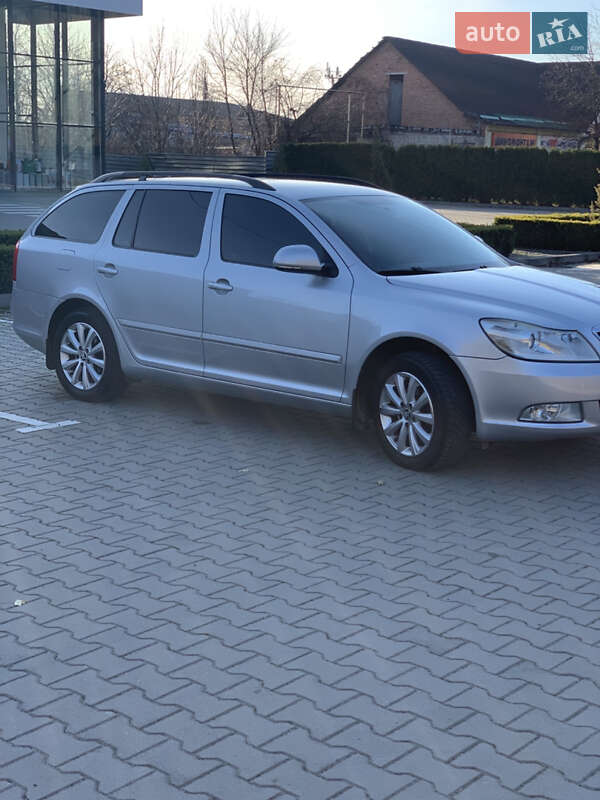 Універсал Skoda Octavia 2010 в Вінниці