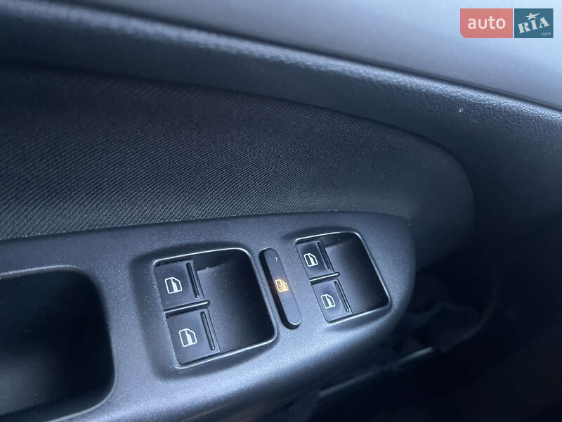 Лифтбек Skoda Octavia 2012 в Нежине фото 17 Лифтбек Skoda Octavia 2012 в Нежине