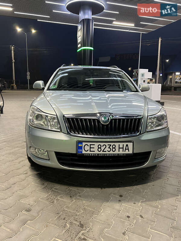 Универсал Skoda Octavia 2011 в Черновцах