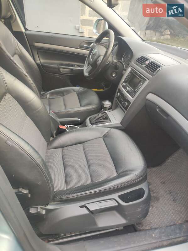 Универсал Skoda Octavia 2010 в Чигирине