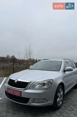 Універсал Skoda Octavia 2010 в Луцьку