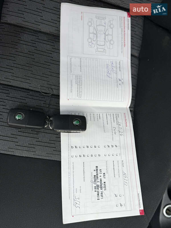 Универсал Skoda Octavia 2010 в Луцке